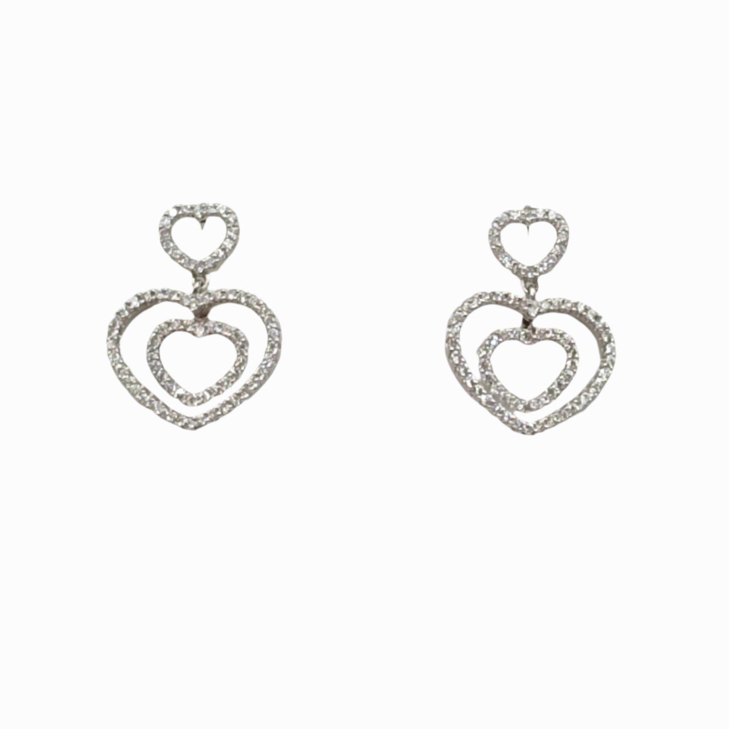 Dangling Heart Shape Earring
