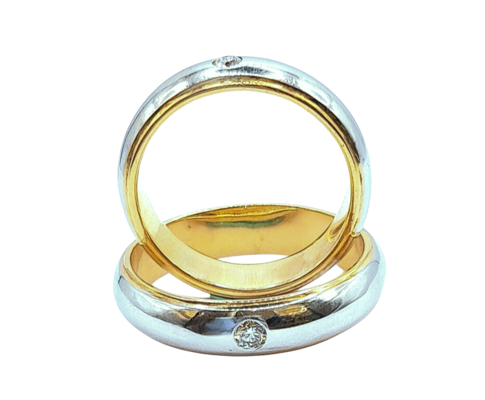 2 Tone Wedding Band with Diamond